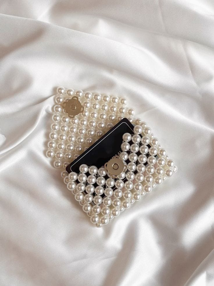 Mini card holder